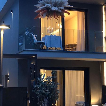 Riccione Suite Design Eksteriør billede