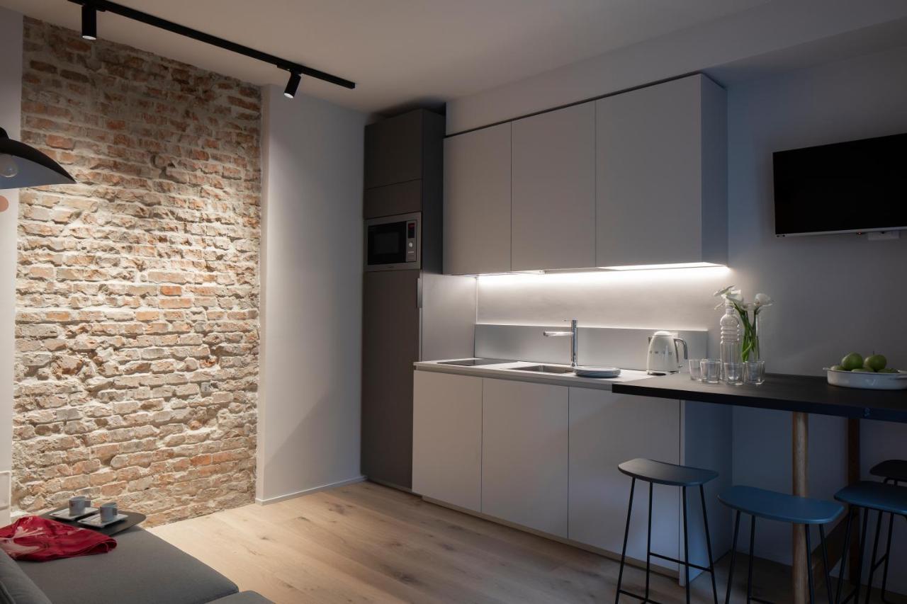 Riccione Suite Design Eksteriør billede